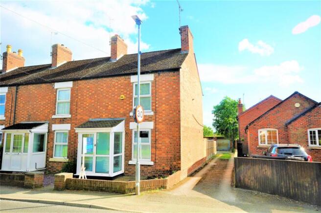 2 bedroom end of terrace house for sale in Hermitage Road, Saughall ...