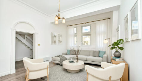 Flat 47, 50 North Bridge, Edinburgh EH1 1QN