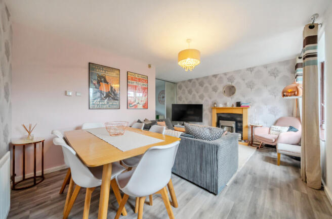 1330254-3-6880e82...