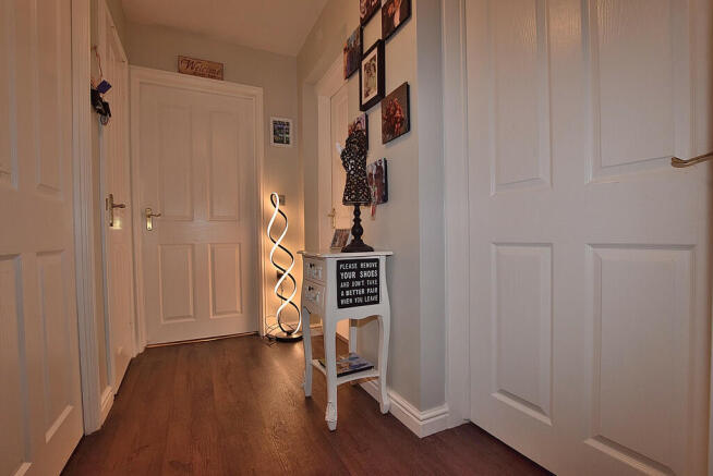 hallway_01