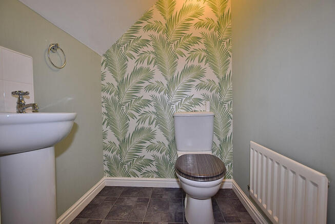 cloakroom_01