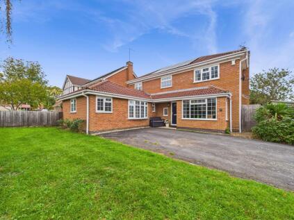 Clare Crescent, Towcester, NN12