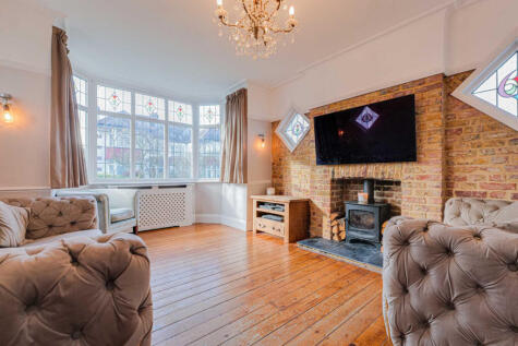 Aberdeen Gardens, Leigh-on-sea, SS9