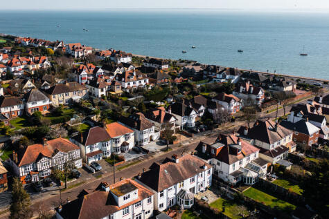 Walton Road, Thorpe Bay, SS1