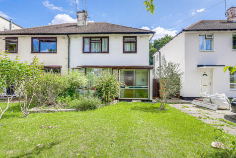 Broomfield Avenue, Leigh-on-sea, SS9