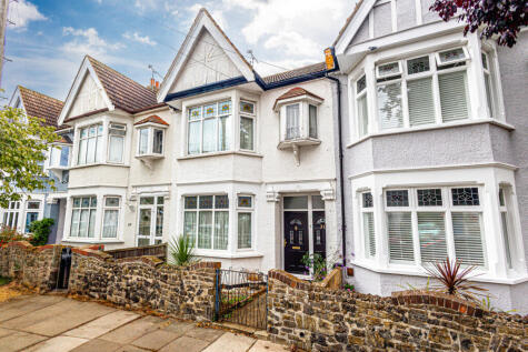 Marguerite Drive, Leigh-on-sea, SS9