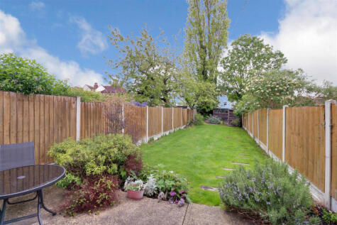 Cranleigh Drive, Leigh-on-sea, SS9