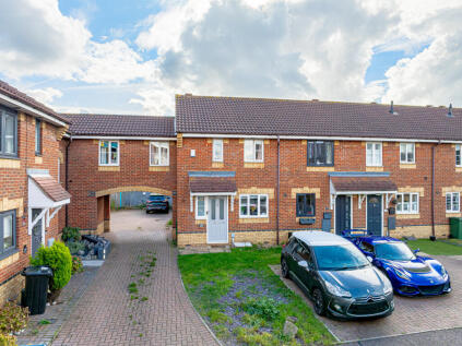 Warren Drive, Basildon, SS14