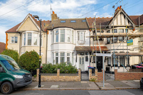 Leigh Hall Road, Leigh-on-sea, SS9