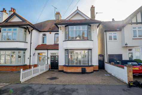 Sunningdale Avenue, Leigh-on-sea, SS9