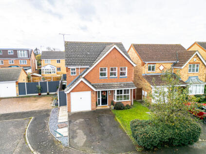 Caladonia Lane, Wickford, SS12