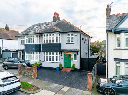 St. Clements Avenue, Leigh-on-sea, SS9