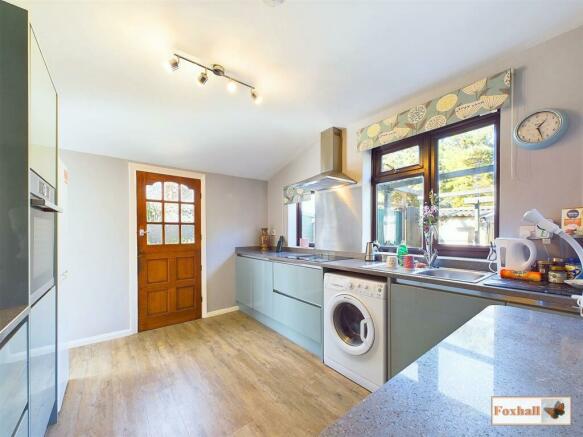 Kitchen/Breakfast Room