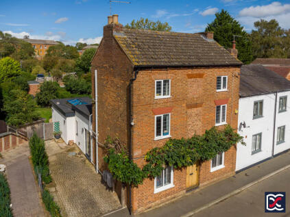 West Street, Weedon, NN7