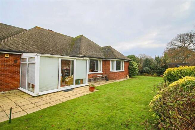 3 Bedroom Detached Bungalow For Sale In Fowlers Close Bexhill On