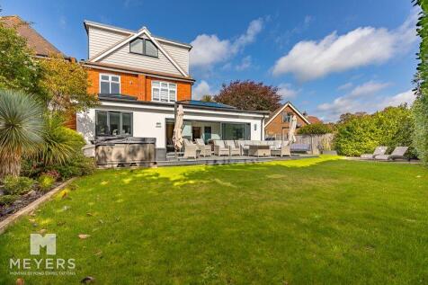 Hursley Close, Bournemouth, BH7