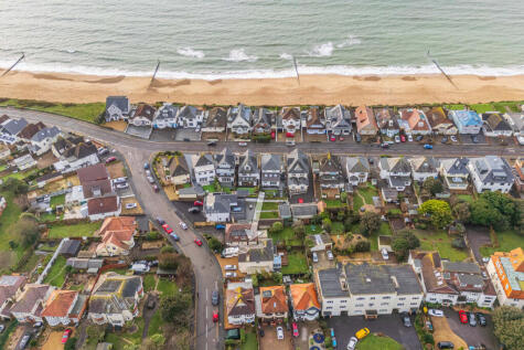 Avoncliffe Road, Bournemouth, BH6 3