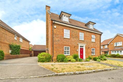 Grenadier Close, Shinfield, Reading, Berkshire, RG2