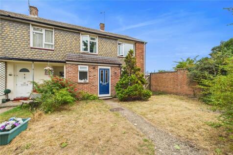 Chestnut Crescent, Shinfield, Reading, Berkshire, RG2