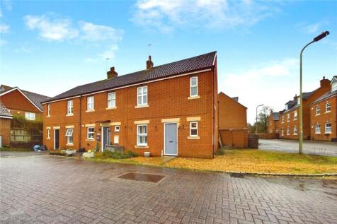 Kingfisher Grove, Three Mile Cross, Reading, Berkshire, RG7