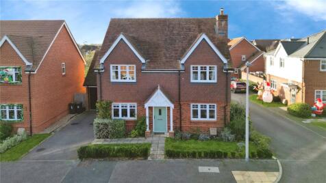 Simonds Grove, Spencers Wood, Reading, Berkshire, RG7