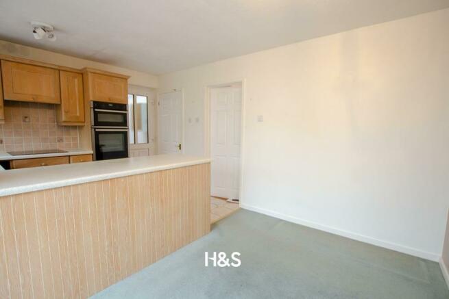 125 Myton Drive - Kitchen 2.jpg