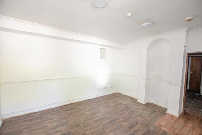 1 Bates Hill - lounge.jpg