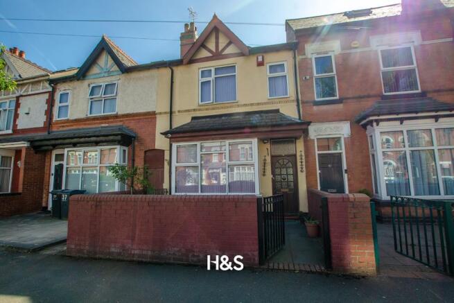 39 Esme Road - external.jpg