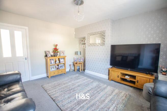 23 sladepool farm road - lounge..jpg