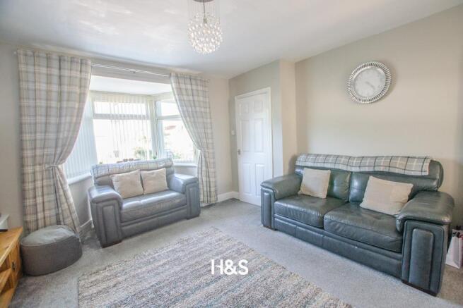 23 sladepool farm road - lounge.jpg