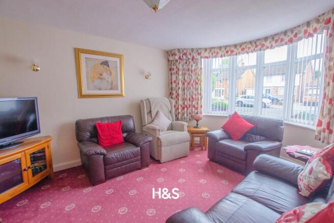 250 Ralph Road - lounge.jpg
