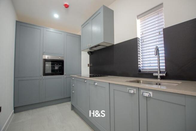 kitchen2.jpg
