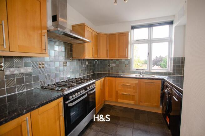 30 stonebow - kitchen.jpg