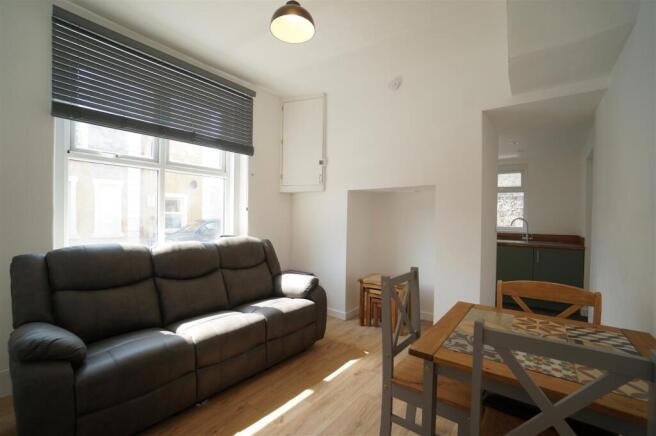 Living Room.JPG