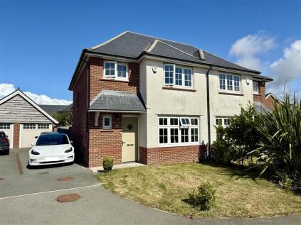 Cilfach Crwys, Penrhosgarnedd, Bangor