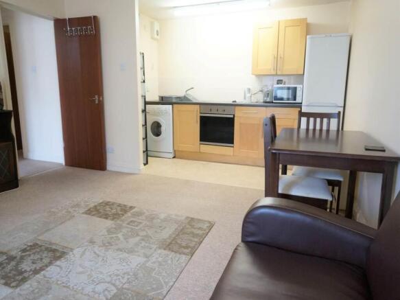 3Ebenezer_kitchen1.jpg