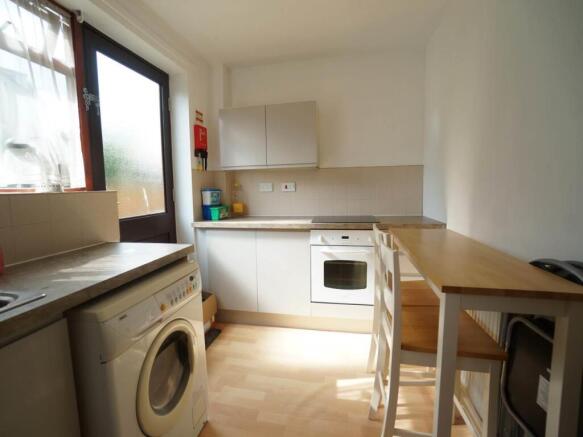 9CraigYDon_Kitchen1.1.JPG