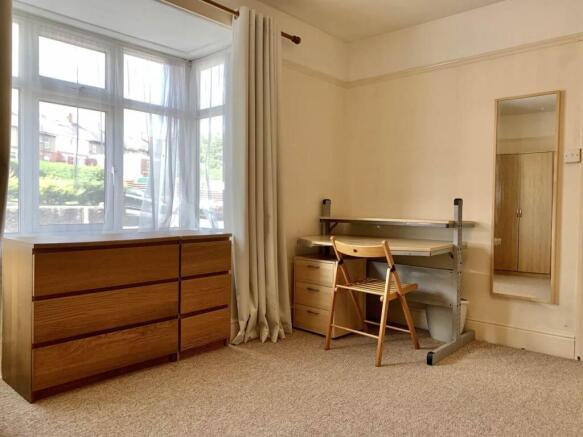 Bedroom 1(1).jpeg