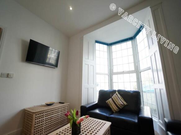 17 College Road (1).JPG