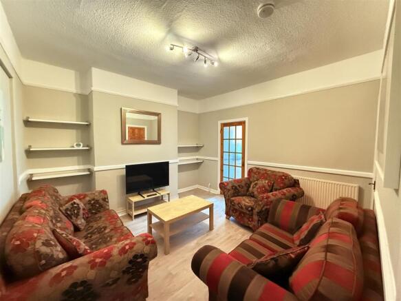 Living Room.JPG