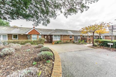 Fontwell Avenue, Eastergate