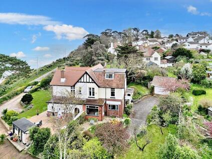 West Cliff Road, Dawlish, EX7