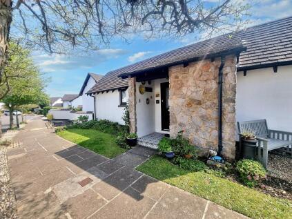 Oakland Drive, Dawlish, EX7