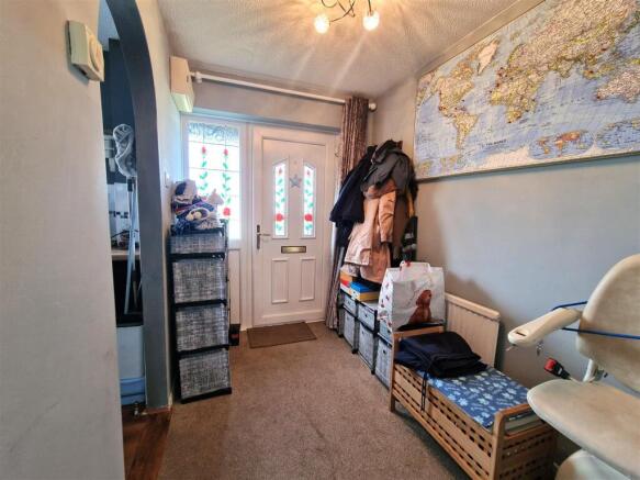 Entrance hall.jpg