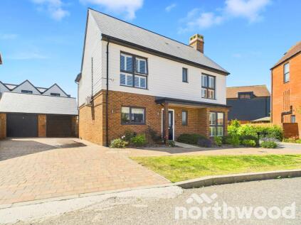 Highwood Drive, Chilmington Lakes, Ashford, TN23