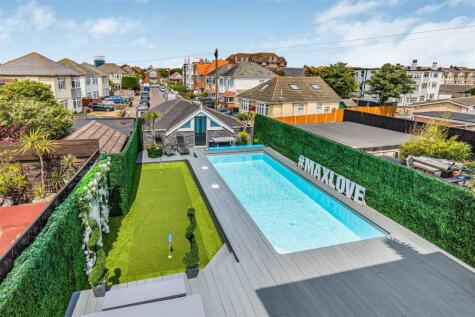 Southbourne Overcliff Drive, Southbourne, Bournemouth