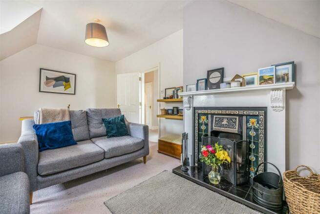 Flat 5, 68 West Overcliff Drive, Westbourne-Small-