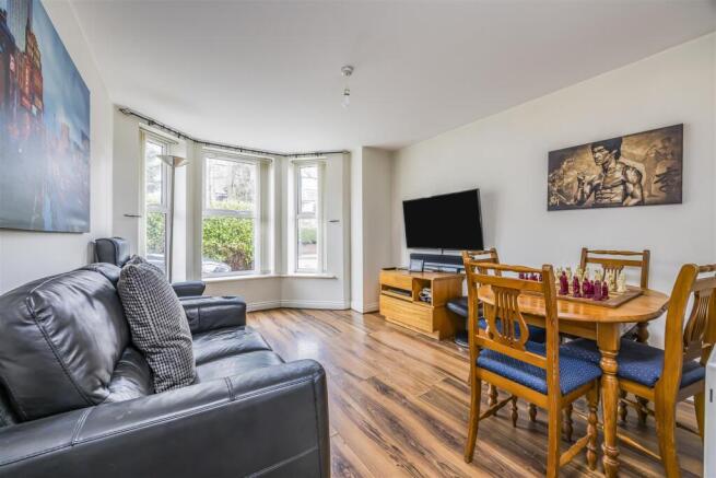 1 Adams Court, 35 Hawkwood Road, Bournemouth-Porti