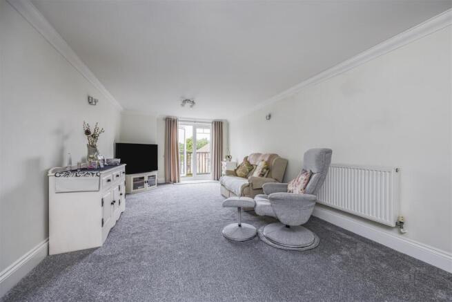 7 Branksome Chase, 82 Penn Hill Avenue, Poole-Port