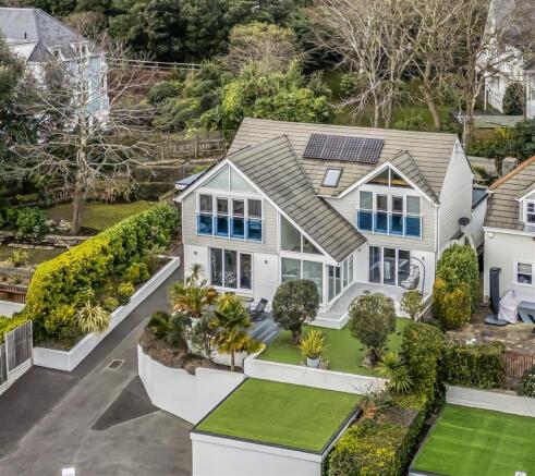 7 Munster Road-Aerials-PorticoMarketing-SaxeCoburg